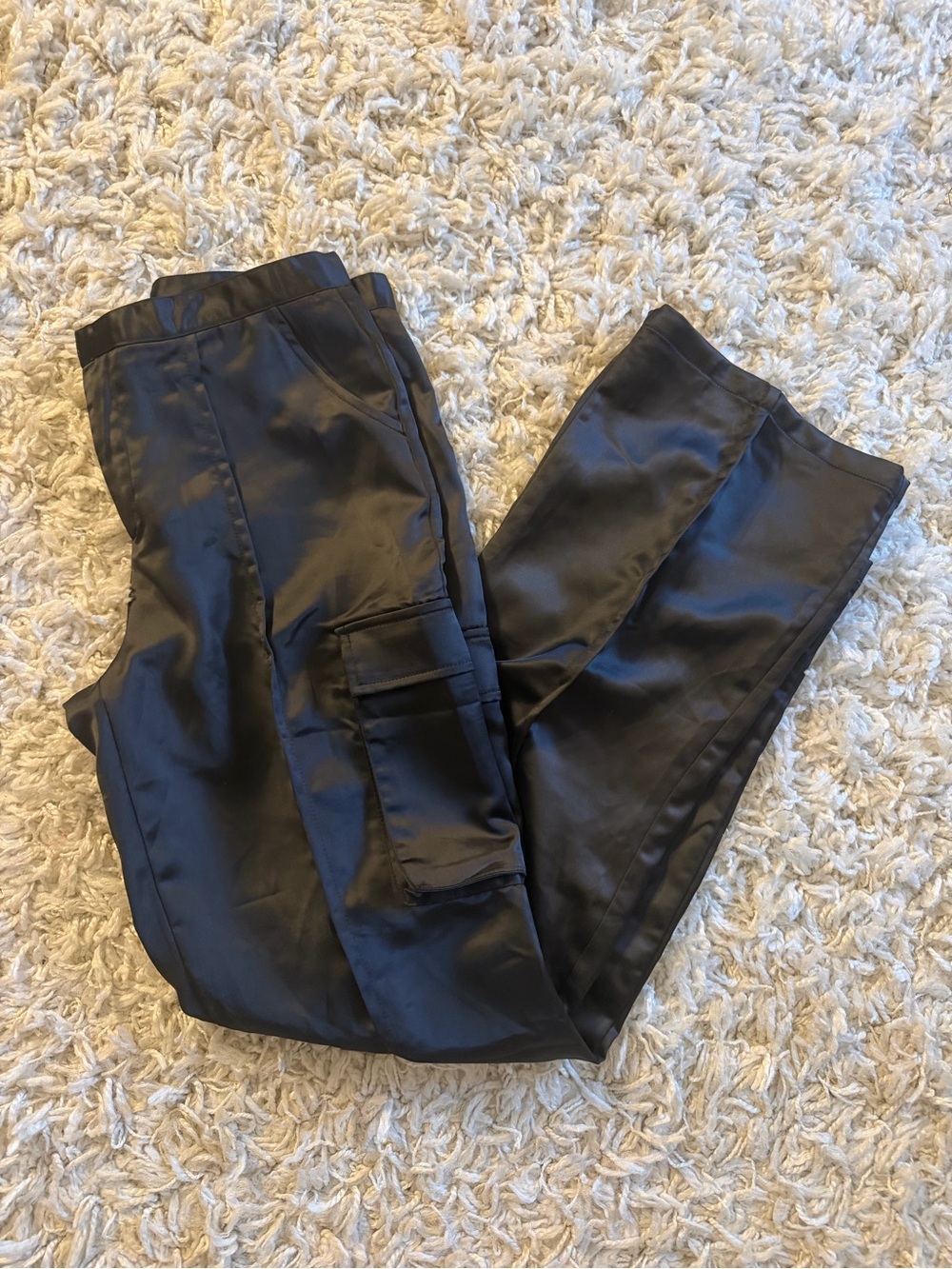 Bobbles & Lace New Women Black Cargo Satin Pants- small